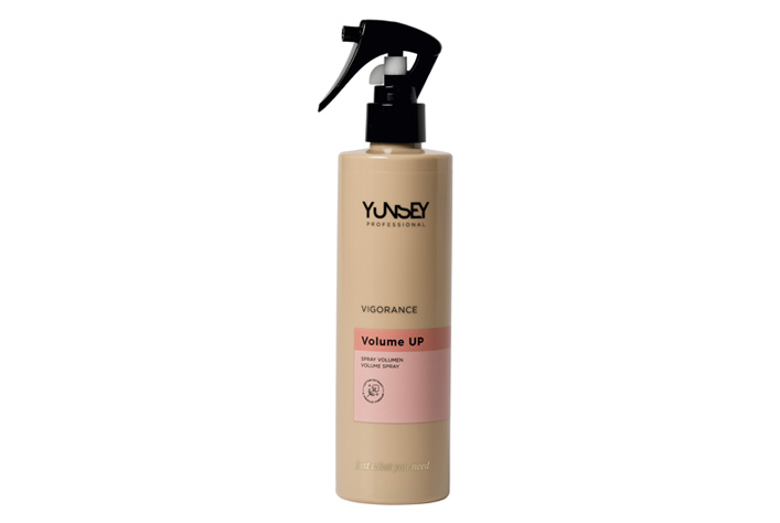 VOLUMENNÖVELŐ HAJSPRAY